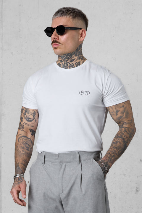 WHITE LOOP LOGO TEE