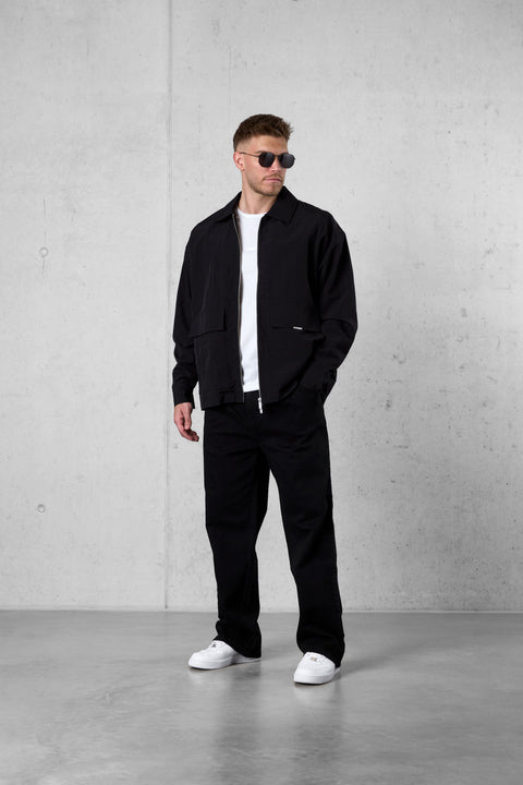 BLACK NYLON OVERSIZED JACKET