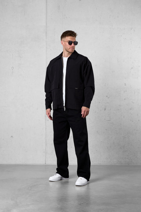 BLACK NYLON OVERSIZED JACKET
