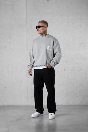 GREY E. STATEMENT OVERSIZED SWEATER