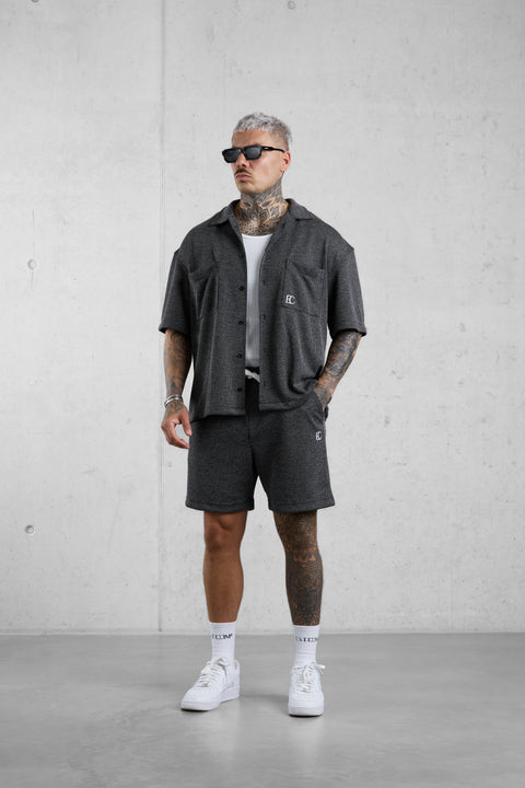 BLACK TEXTURED SHORTS
