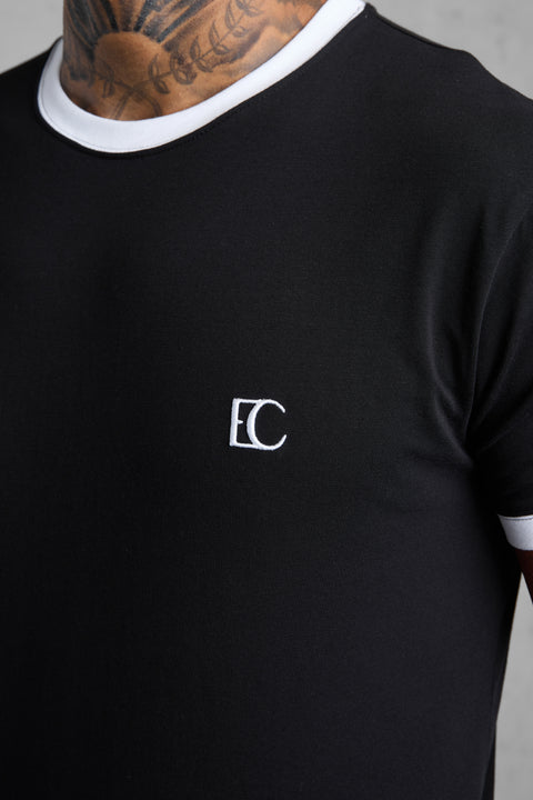 BLACK CONTRAST TEE