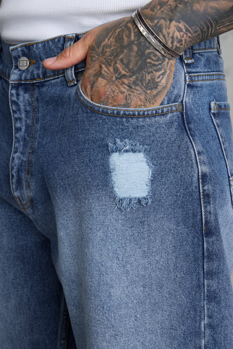 WASHED BLUE DESTROYED LOOSE JEANS