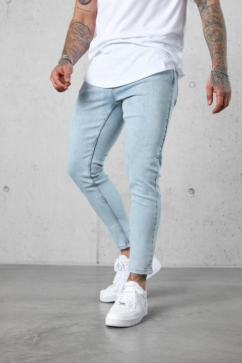 WASHED ICEBLUE BASIC JEANS