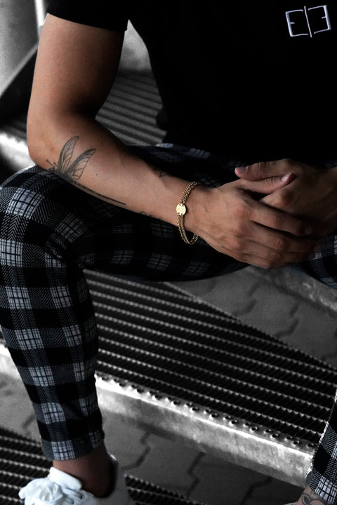 GOLD CIRCLE BRACELET