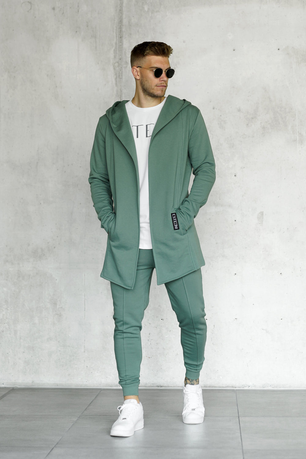 GREEN PATCH CARDIGAN